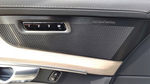 New 2026 Volvo XC90 B6 Plus w/ Protection Package Premier image 10