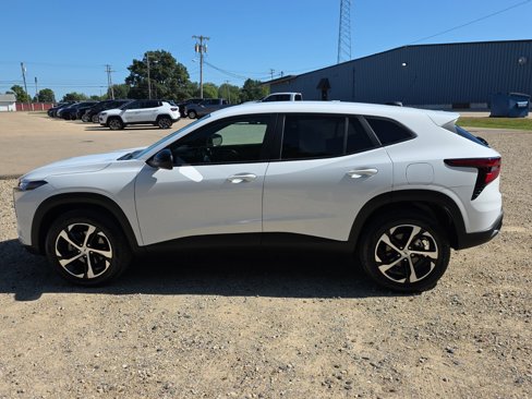Used 2025 Chevrolet Trax RS w/ Driver Confidence Package image 8