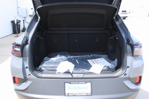 New 2025 Volkswagen ID.4 Pro image 17
