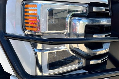 Used 2022 Ford F250 Platinum w/ Tremor Off-Road Package image 27
