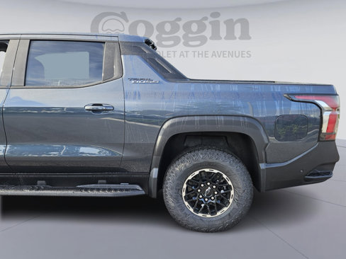 New 2026 Chevrolet Silverado EV Trail Boss image 4