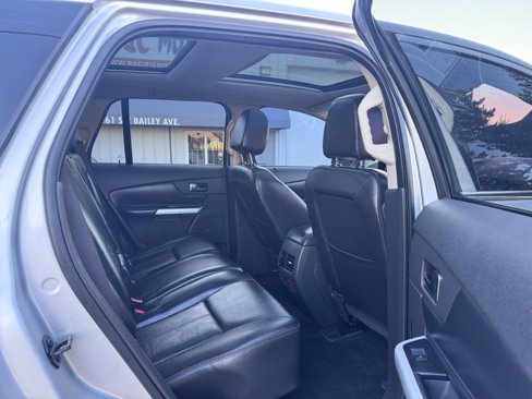 Used 2012 Ford Edge Limited image 20