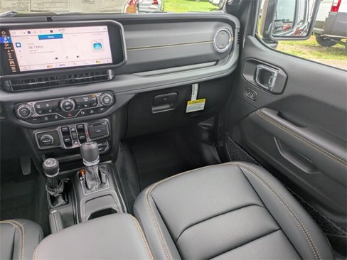 New 2025 Jeep Wrangler Sahara image 17