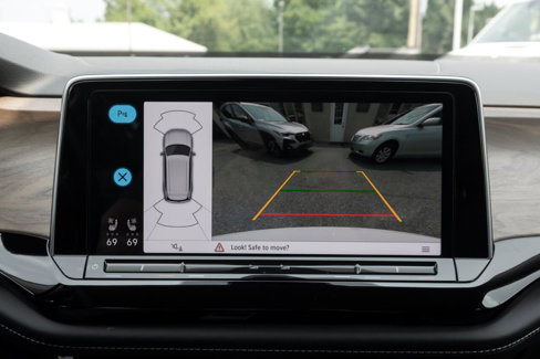 Used 2024 Volkswagen Atlas SE image 24