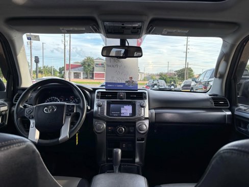 Used 2017 Toyota 4Runner Limited image 15