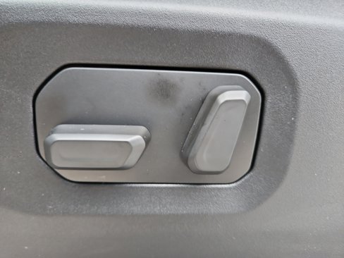 New 2025 Jeep Wrangler Sahara image 21