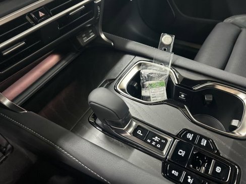 New 2025 Lexus RX 450h AWD w/ Luxury Package image 14