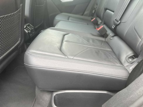 Used 2024 Audi Q3 2.0T Premium image 28