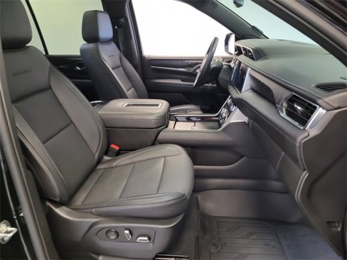 Used 2023 GMC Yukon Denali image 14