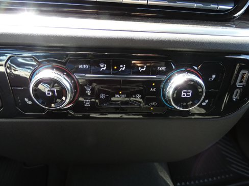 New 2026 GMC Sierra 1500 Elevation image 23