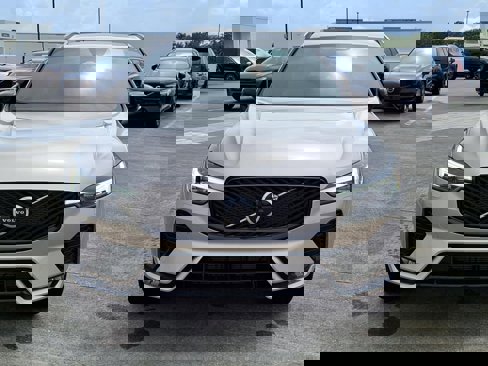 New 2026 Volvo XC60 B5 Plus w/ Protection Package Premier image 2