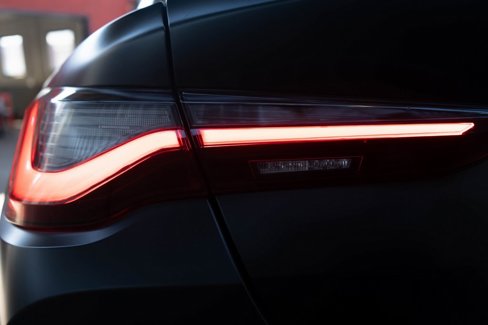 Used 2024 BMW M4 xDrive Competition w/ M Carbon Exterior Package image 8