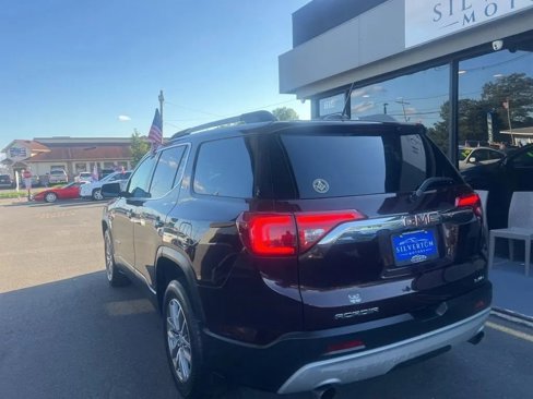 Used 2017 GMC Acadia SLE w/ LPO, Floor Liner Package image 9