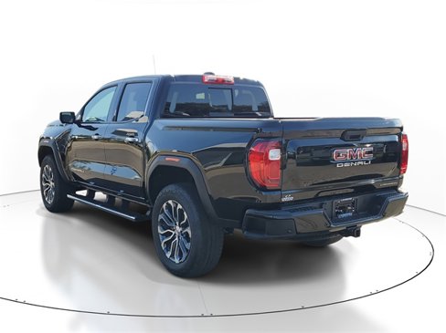 New 2026 GMC Canyon Denali image 3