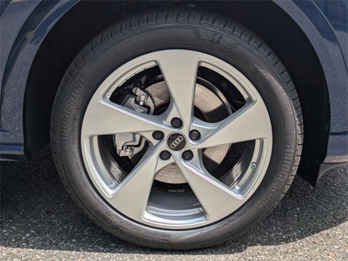 New 2025 Audi Q5 Premium Plus image 12