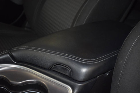 Used 2021 Dodge Challenger SXT image 36