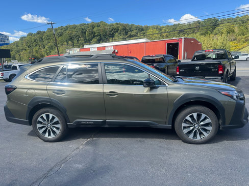 Used 2024 Subaru Outback Limited XT image 4
