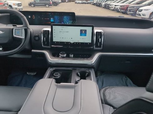 New 2025 Ford Expedition Platinum image 36
