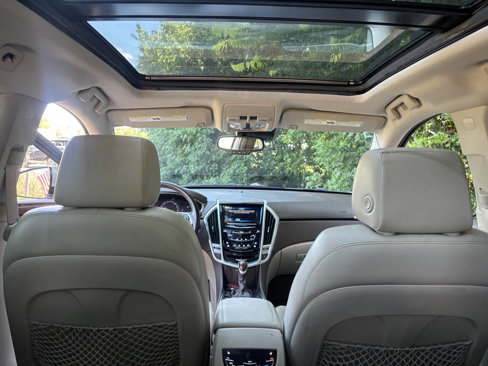 Used 2015 Cadillac SRX Premium image 9