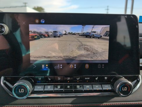 New 2025 Chevrolet Colorado Z71 w/ Technology Package image 16