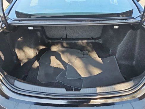 Used 2023 Chevrolet Malibu LT image 16