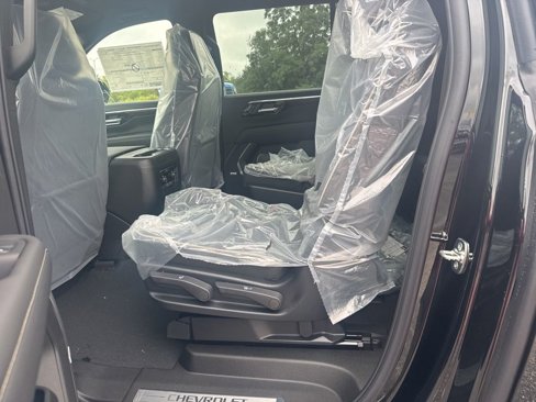 New 2026 Chevrolet Suburban Premier image 22