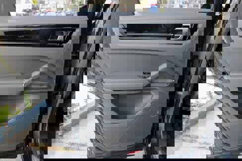 Used 2019 Porsche Cayenne image 45