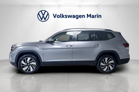 New 2026 Volkswagen Atlas SE image 2