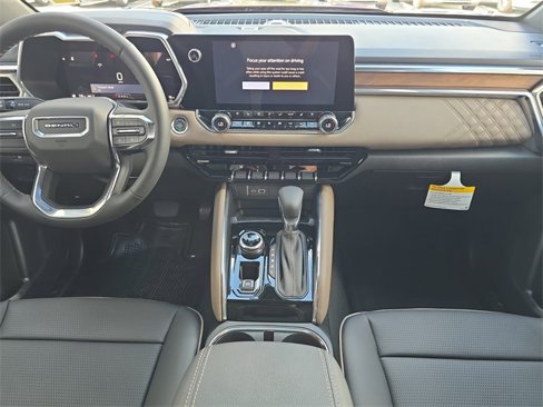 New 2026 GMC Canyon Denali image 14