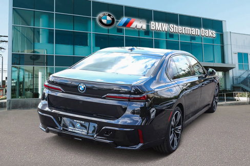 New 2026 BMW i7 eDrive50 w/ Executive Package image 4
