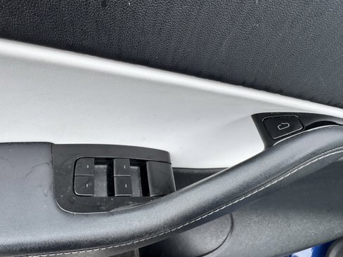Used 2020 Tesla Model Y Performance image 17