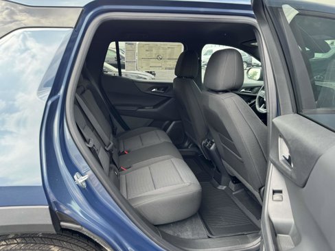 New 2026 Chevrolet Equinox LT w/ LPO, Floor Liner Package image 13