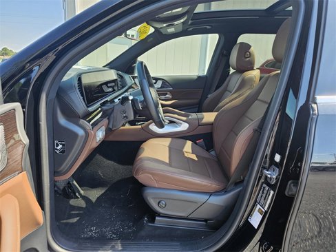 Certified 2025 Mercedes-Benz GLS 450 4MATIC image 24