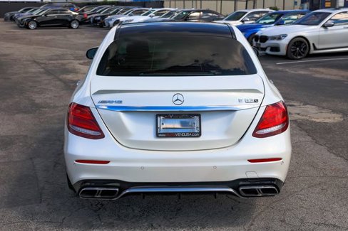 Used 2018 Mercedes-Benz E 63 AMG S w/ AMG Advanced Lighting Package image 11