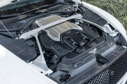 Used 2021 Bentley Continental GT image 31