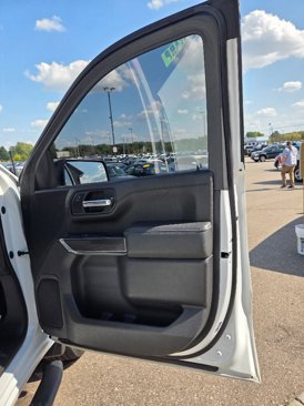 Used 2021 GMC Sierra 1500 AT4 image 16
