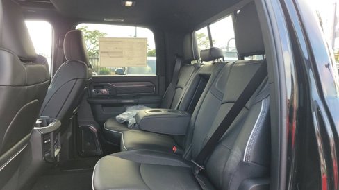 New 2025 RAM 3500 Limited image 10