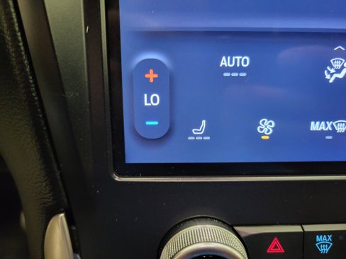 Used 2024 Ford Edge SEL image 10