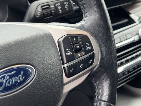 Used 2022 Ford Explorer Limited w/ Equipment Group 301A image 33