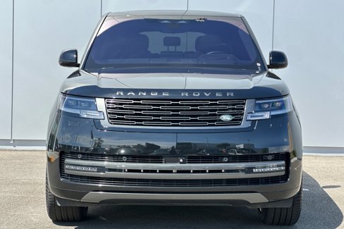 Used 2023 Land Rover Range Rover SE image 8
