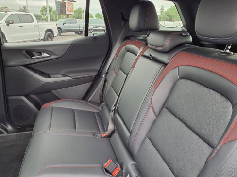New 2026 Chevrolet Equinox RS w/ LPO, Floor Liner Package image 13