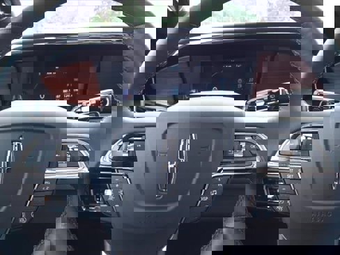 New 2022 Lincoln Navigator 4WD image 48