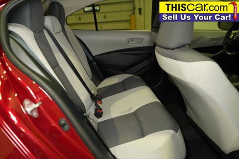Used 2025 Toyota Corolla LE image 18