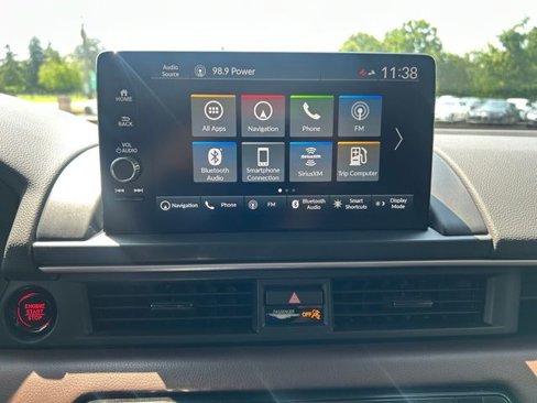 Used 2025 Honda Pilot Elite image 16