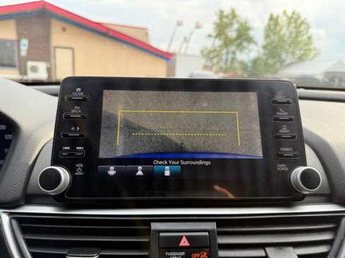 Used 2022 Honda Accord Sport image 39