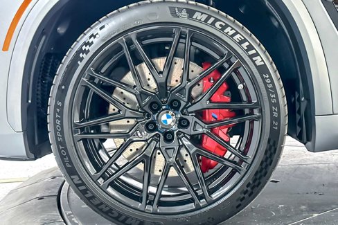 New 2026 BMW X5 M Competition w/ Executive Package image 25