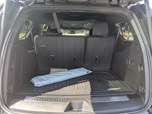 Used 2023 GMC Yukon XL AT4 image 28
