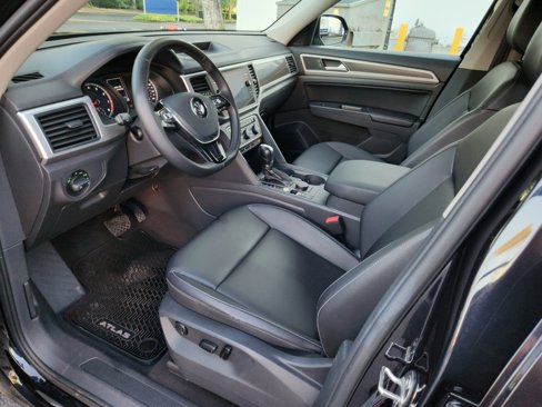 Used 2018 Volkswagen Atlas SE image 6