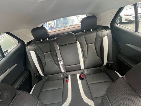 Used 2024 Buick Envision Sport Touring image 32