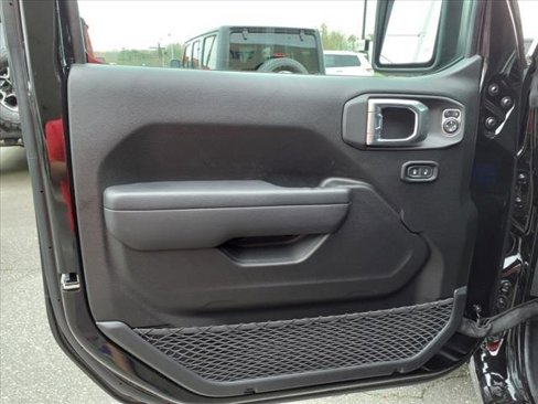 New 2023 Jeep Wrangler Sport S image 10